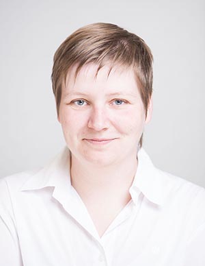 Portraitfoto von Dr. Ilka Mahns