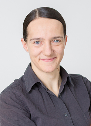 Portraitfoto von Dr. Anja Burkhardt